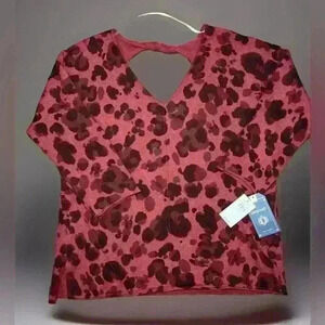 Democracy NWT Womens Top Maroon Burgundy Buttonhole Back 3/4 Sleeve Small $78